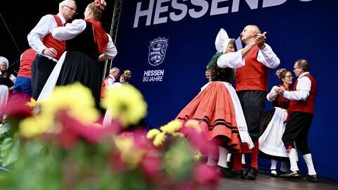 Das "Trachtenland Hessen" ist ein fester Bestandteil des Hessentages.